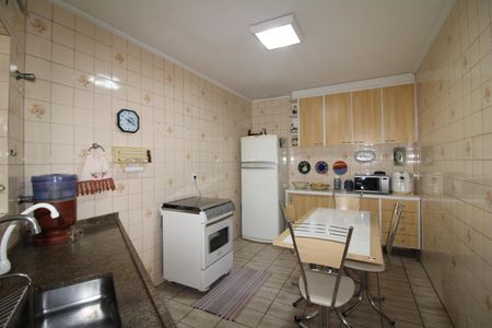 Casa à venda com 116m², 2 quartos e 4 vagasCozinha