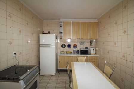 Casa à venda com 116m², 2 quartos e 4 vagasCozinha