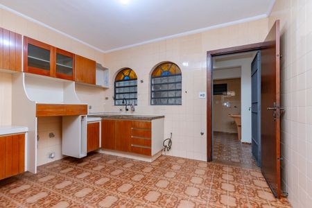 Casa à venda com 130m², 3 quartos e 2 vagasCozinha