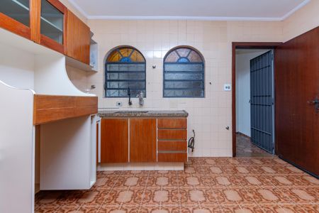 Casa à venda com 130m², 3 quartos e 2 vagasCozinha