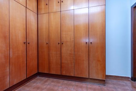 Casa à venda com 130m², 3 quartos e 2 vagasQuarto de Serviço