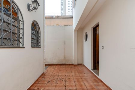 Casa à venda com 130m², 3 quartos e 2 vagasQuintal