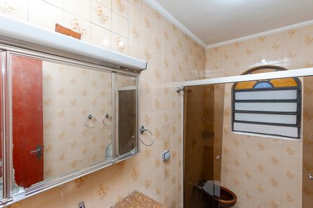 Casa à venda com 130m², 3 quartos e 2 vagasBanheiro