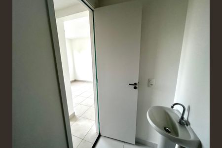 Apartamento à venda com 32m², 2 quartos e sem vagaBanheiro
