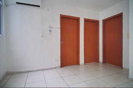 Sala de apartamento para alugar com 2 quartos, 50m² em Canudos, Novo Hamburgo