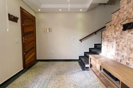 Casa de condomínio à venda com 65m², 2 quartos e 1 vaga Casa de condomínio à venda com 65m², 2 quartos e 1 vagaSala