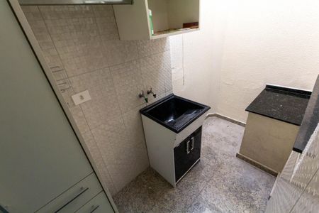 Casa de condomínio à venda com 65m², 2 quartos e 1 vaga Casa de condomínio à venda com 65m², 2 quartos e 1 vagaÁrea de Serviço