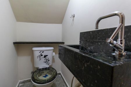 Casa de condomínio à venda com 65m², 2 quartos e 1 vaga Casa de condomínio à venda com 65m², 2 quartos e 1 vagaLavabo