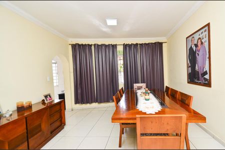 Sala de Jantar de casa à venda com 5 quartos, 200m² em Boa Vista, Belo Horizonte