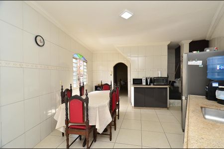 Casa à venda com 200m², 5 quartos e 1 vagaCozinha