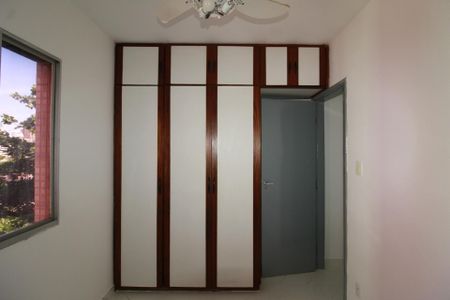 Apartamento para alugar com 68m², 3 quartos e 1 vaga Apartamento para alugar com 68m², 3 quartos e 1 vagaQuarto 2 - Armários