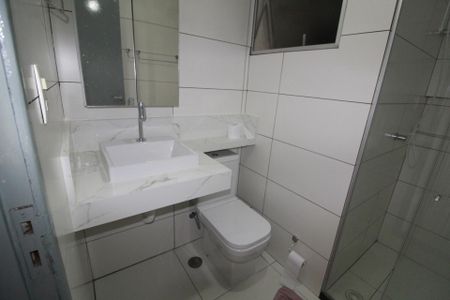 Apartamento para alugar com 68m², 3 quartos e 1 vaga Apartamento para alugar com 68m², 3 quartos e 1 vagaBanheiro