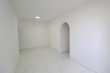 Sala de apartamento para alugar com 3 quartos, 68m² em Costa Azul, Salvador