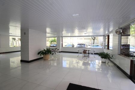 Apartamento para alugar com 68m², 3 quartos e 1 vaga Apartamento para alugar com 68m², 3 quartos e 1 vagaHall de entrada