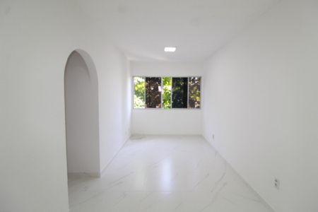 Sala de apartamento para alugar com 3 quartos, 68m² em Costa Azul, Salvador