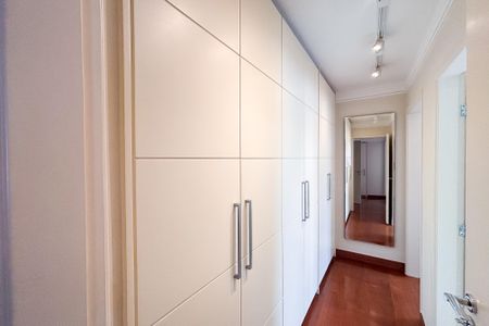 Apartamento para alugar com 150m², 2 quartos e 1 vaga Apartamento para alugar com 150m², 2 quartos e 1 vagaSuíte 2