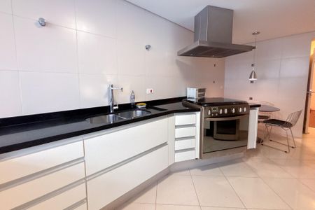 Apartamento para alugar com 150m², 2 quartos e 1 vaga Apartamento para alugar com 150m², 2 quartos e 1 vagaCozinha