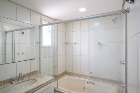 Apartamento à venda com 164m², 3 quartos e 2 vagasBanheiro da suíte 1