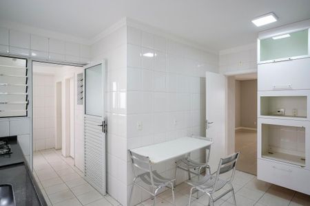 Apartamento à venda com 164m², 3 quartos e 2 vagasCozinha