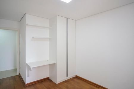 Apartamento à venda com 164m², 3 quartos e 2 vagasSuíte 3