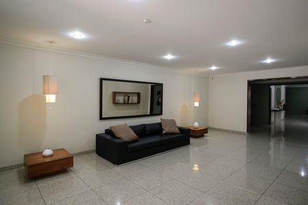 Apartamento à venda com 164m², 3 quartos e 2 vagasHall de entrada