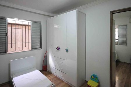 Casa para alugar com 130m², 2 quartos e 2 vagas Casa para alugar com 130m², 2 quartos e 2 vagasQuarto 1