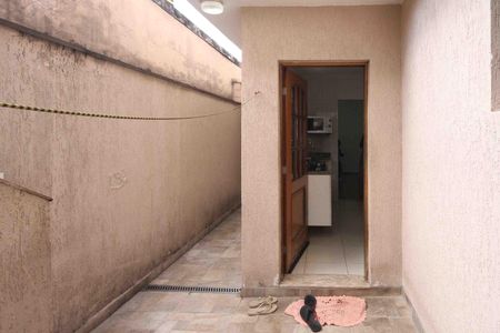 Casa para alugar com 130m², 2 quartos e 2 vagas Casa para alugar com 130m², 2 quartos e 2 vagasQuintal