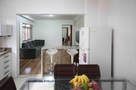 Casa para alugar com 130m², 2 quartos e 2 vagas Casa para alugar com 130m², 2 quartos e 2 vagasCozinha
