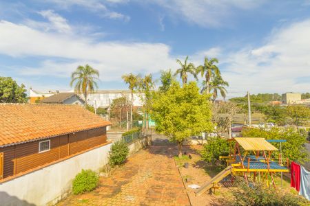 Casa à venda com 220m², 4 quartos e 5 vagasVista do Quarto 2