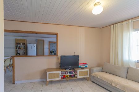 Casa à venda com 220m², 4 quartos e 5 vagasSala