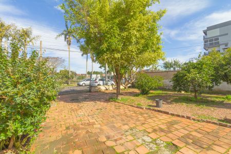 Casa à venda com 220m², 4 quartos e 5 vagasÁrea Externa