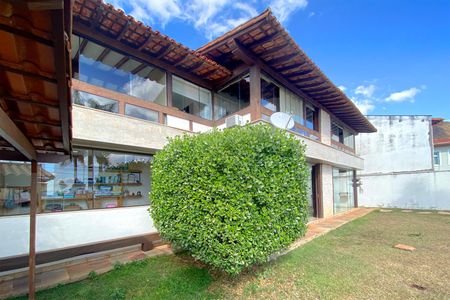 Casa à venda com 720m², 3 quartos e 6 vagasÁrea comum