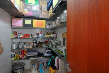 Casa à venda com 720m², 3 quartos e 6 vagasDispensa