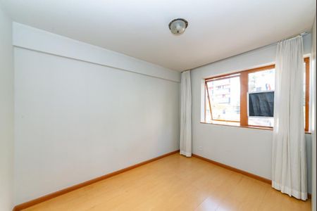 Apartamento à venda com 165m², 3 quartos e 2 vagasQuarto 1