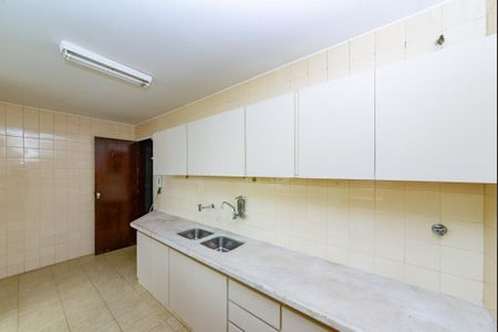 Apartamento à venda com 165m², 3 quartos e 2 vagasCozinha