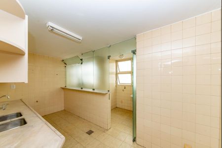 Apartamento à venda com 165m², 3 quartos e 2 vagasCozinha