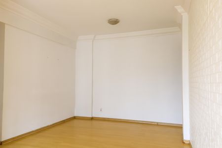 Apartamento à venda com 74m², 3 quartos e 1 vaga Apartamento à venda com 74m², 3 quartos e 1 vagaSala