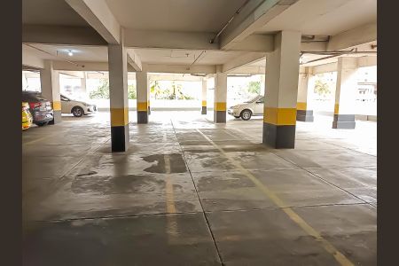 Apartamento à venda com 74m², 3 quartos e 1 vaga Apartamento à venda com 74m², 3 quartos e 1 vagaÁrea comum