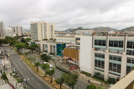 Apartamento à venda com 74m², 3 quartos e 1 vaga Apartamento à venda com 74m², 3 quartos e 1 vagaVaranda da Sala