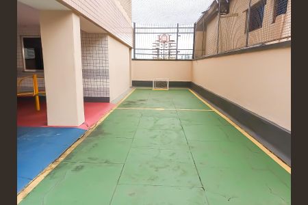 Apartamento à venda com 74m², 3 quartos e 1 vaga Apartamento à venda com 74m², 3 quartos e 1 vagaÁrea comum