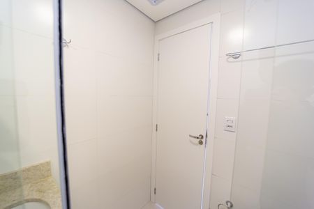 Apartamento para alugar com 41m², 2 quartos e sem vaga Apartamento para alugar com 41m², 2 quartos e sem vagaBanheiro