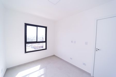 Quarto 2 de apartamento para alugar com 2 quartos, 41m² em Itaquera, São Paulo