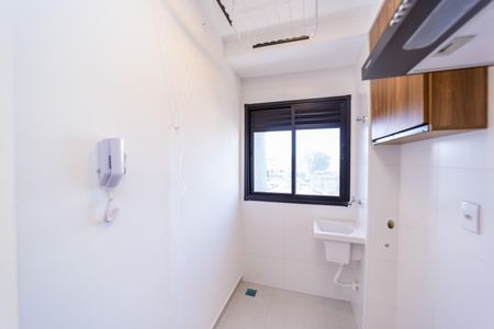 Apartamento para alugar com 41m², 2 quartos e sem vaga Apartamento para alugar com 41m², 2 quartos e sem vagaCozinha e Área de Serviço