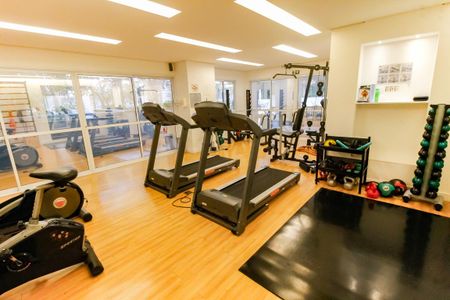 Apartamento para alugar com 110m², 3 quartos e 2 vagas Apartamento para alugar com 110m², 3 quartos e 2 vagasÁrea comum - Academia