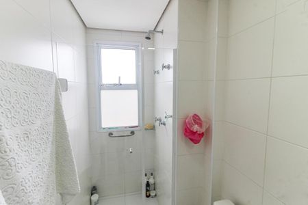 Apartamento para alugar com 110m², 3 quartos e 2 vagas Apartamento para alugar com 110m², 3 quartos e 2 vagasBanheiro Corredor