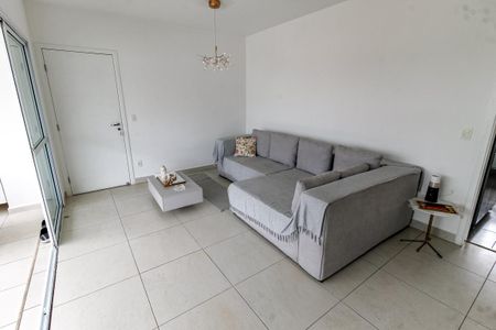 Sala de apartamento para alugar com 3 quartos, 110m² em Vila Suzana, São Paulo