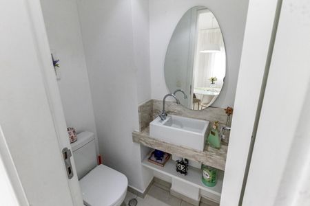 Apartamento para alugar com 110m², 3 quartos e 2 vagas Apartamento para alugar com 110m², 3 quartos e 2 vagasLavabo