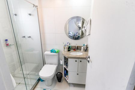Apartamento para alugar com 110m², 3 quartos e 2 vagas Apartamento para alugar com 110m², 3 quartos e 2 vagasBanheiro da Suíte