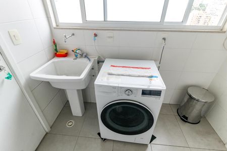 Apartamento para alugar com 110m², 3 quartos e 2 vagas Apartamento para alugar com 110m², 3 quartos e 2 vagasÁrea de Serviço