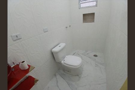 Foto 05 de casa à venda com 2 quartos, 100m² em Vila Ponte Rasa, São Paulo